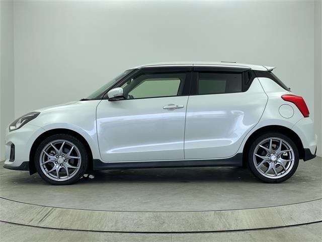 Suzuki SWIFT 2019 7002796-2