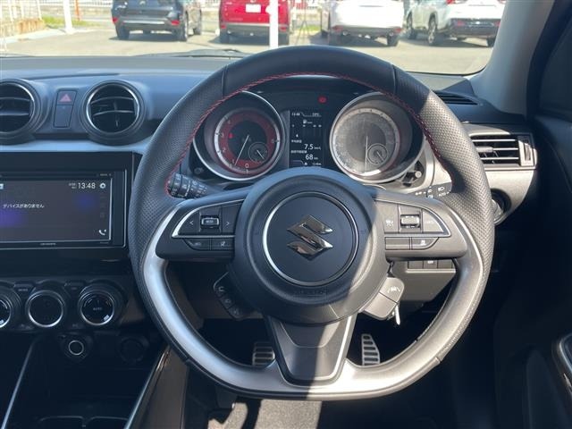 Suzuki SWIFT 2025 7002798-18