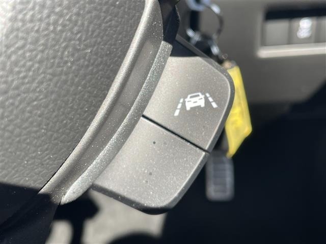 Suzuki SWIFT 2025 7002798-9
