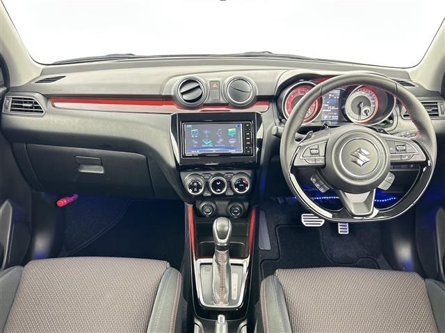 Suzuki SWIFT 2024 7002800-14