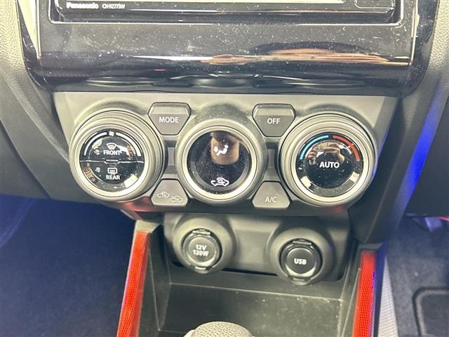 Suzuki SWIFT 2024 7002800-8