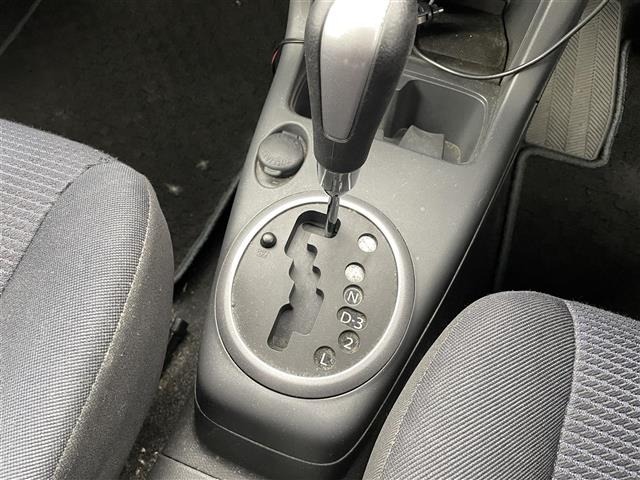 Suzuki SWIFT 2007 7002802-21
