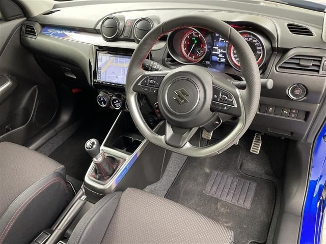 Suzuki SWIFT 2025 7002805-4