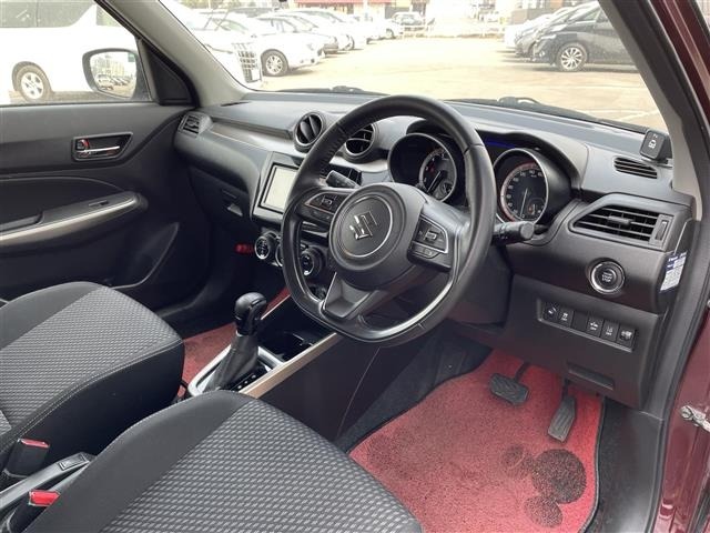 Suzuki SWIFT 2019 7002806-8