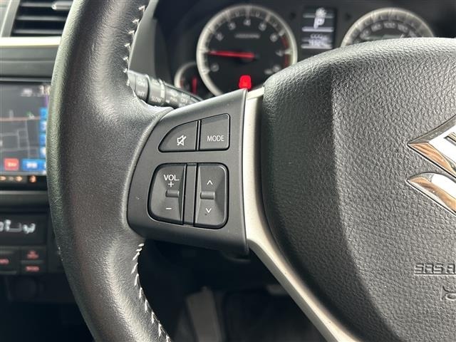 Suzuki SWIFT 2012 7002809-1