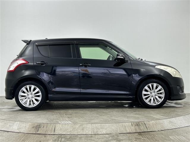 Suzuki SWIFT 2012 7002809-12