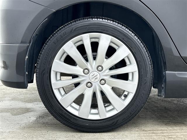 Suzuki SWIFT 2012 7002809-4