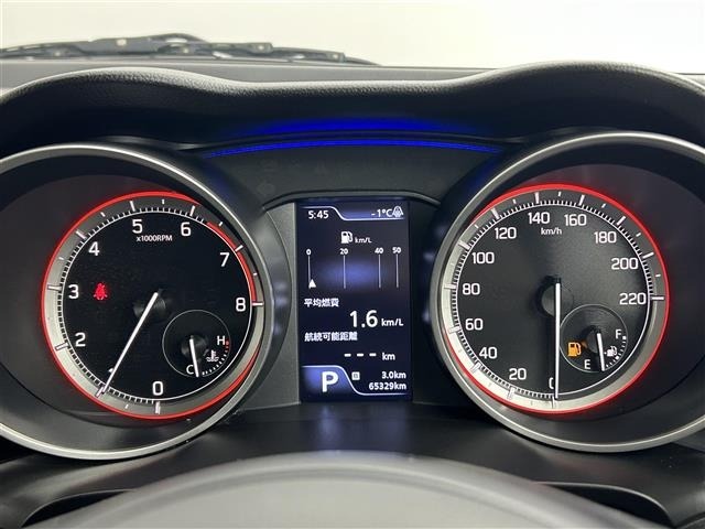Suzuki SWIFT 2017 7002810-10