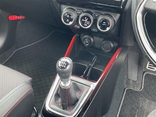 Suzuki SWIFT 2021 7002811-5