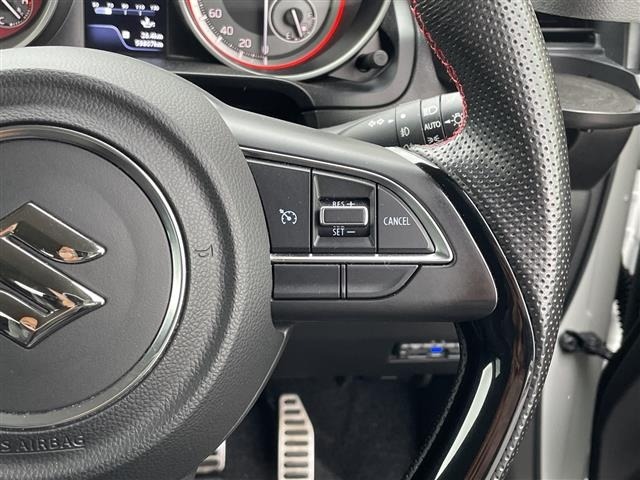 Suzuki SWIFT 2021 7002811-6