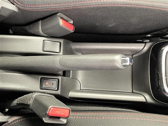 Suzuki SWIFT 2021 7002814-20
