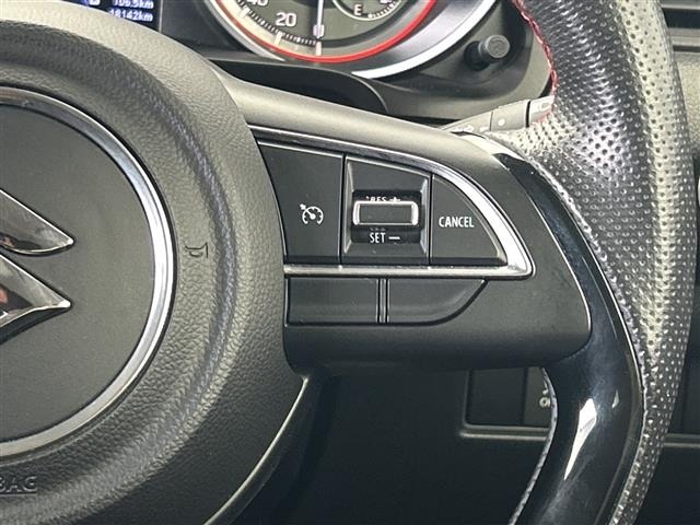 Suzuki SWIFT 2017 7002816-1
