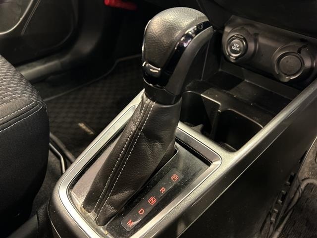 Suzuki SWIFT 2018 7002817-11