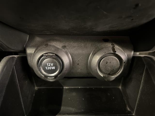 Suzuki SWIFT 2018 7002817-9