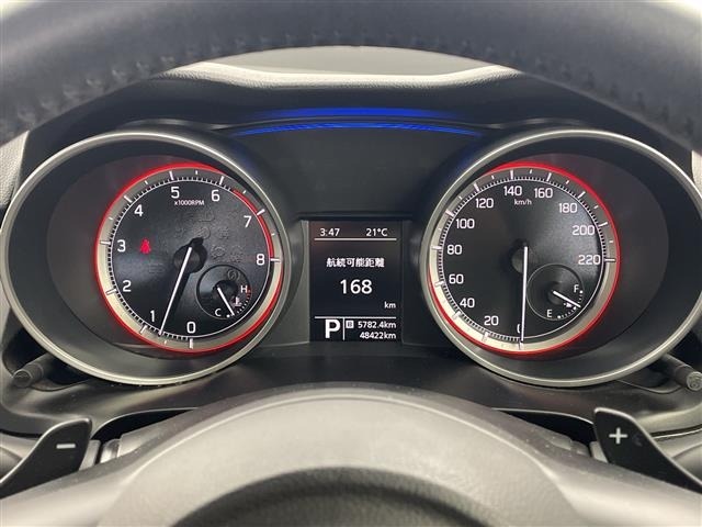 Suzuki SWIFT 2017 7002818-19