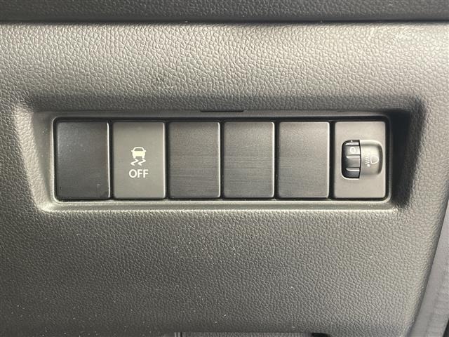 Suzuki SWIFT 2017 7002818-20