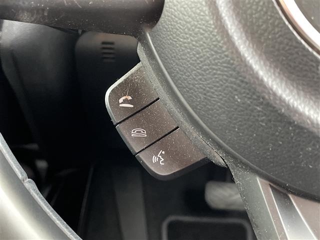 Suzuki SWIFT 2018 7002820-11
