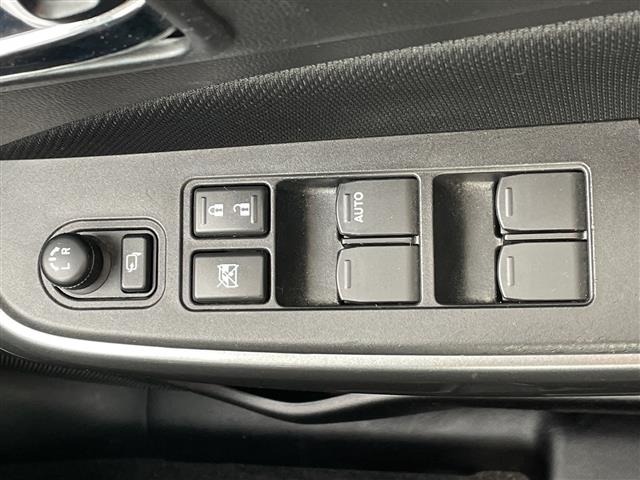 Suzuki SWIFT 2018 7002820-2