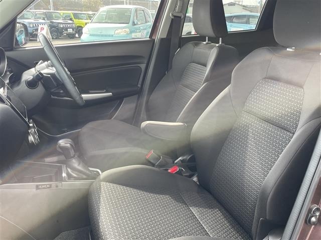 Suzuki SWIFT 2018 7002820-4