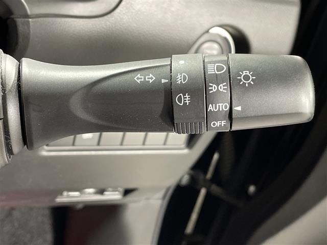 Suzuki SWIFT 2019 7002823-7