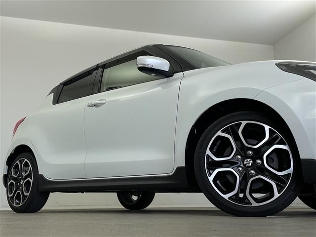 Suzuki SWIFT 2022 7002825-11
