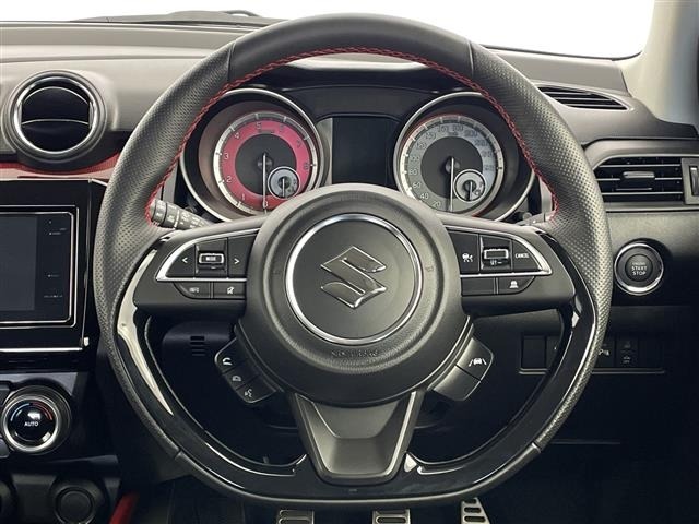 Suzuki SWIFT 2022 7002825-14