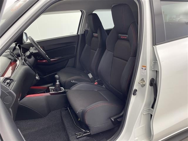 Suzuki SWIFT 2022 7002825-5