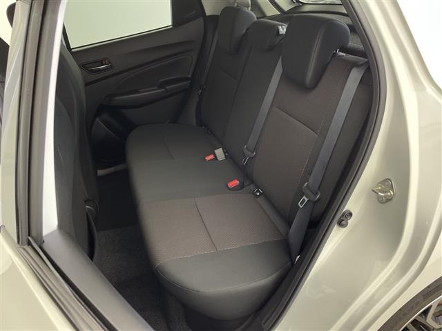 Suzuki SWIFT 2022 7002825-8