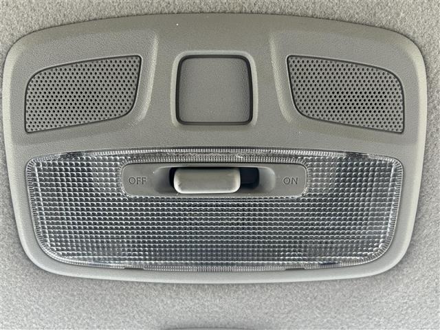 Suzuki SWIFT 2018 7002829-2
