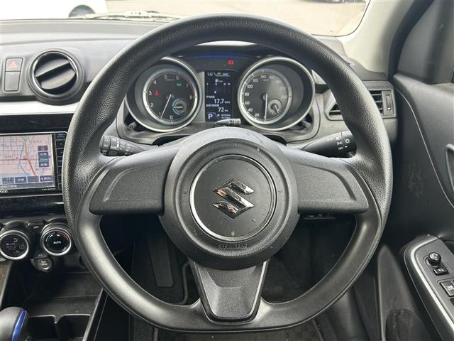 Suzuki SWIFT 2018 7002829-3