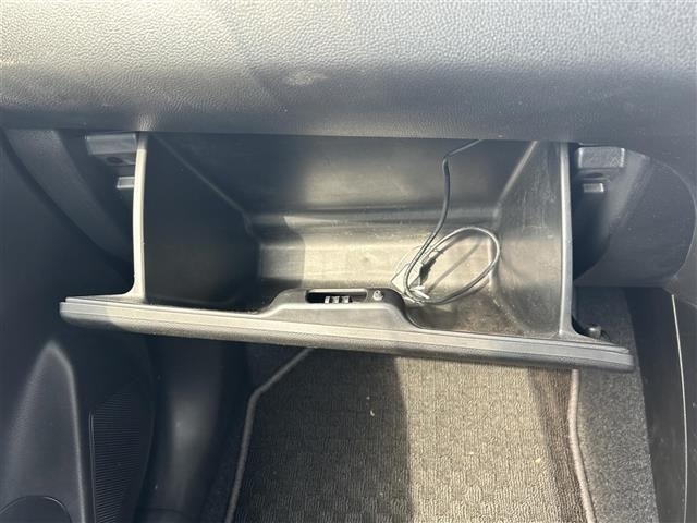 Suzuki SWIFT 2018 7002829-6