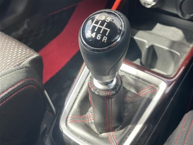 Suzuki SWIFT 2021 7002830-16
