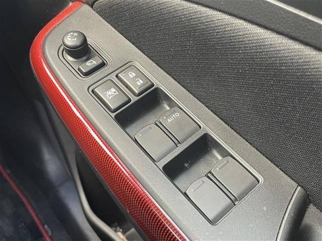 Suzuki SWIFT 2021 7002830-6