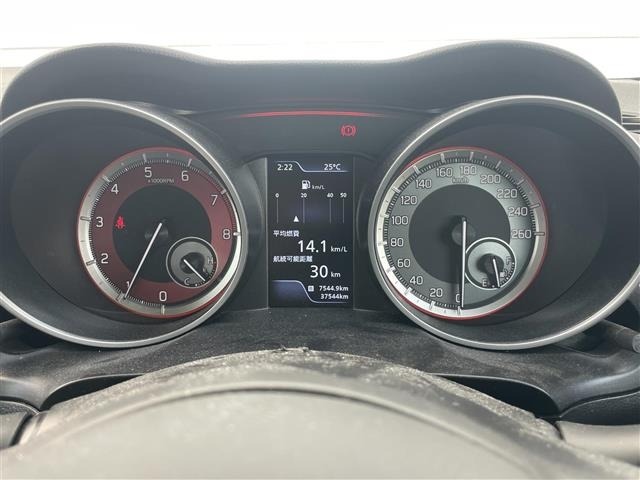 Suzuki SWIFT 2021 7002830-9