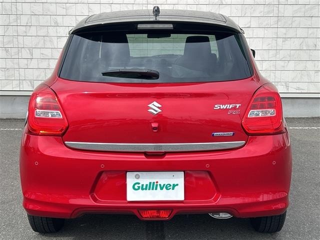 Suzuki SWIFT 2022 7002833-18