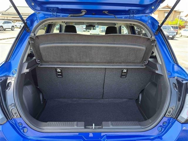 Suzuki SWIFT 2024 7002836-10