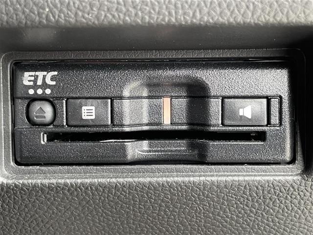 Suzuki SWIFT 2022 7002837-3