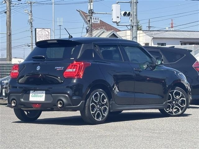 Suzuki SWIFT 2023 7002842-10