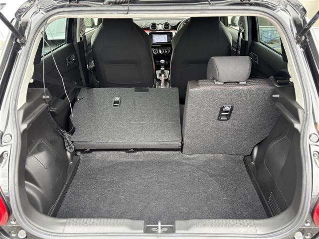 Suzuki SWIFT 2023 7002842-12