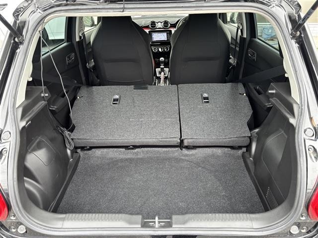 Suzuki SWIFT 2023 7002842-20