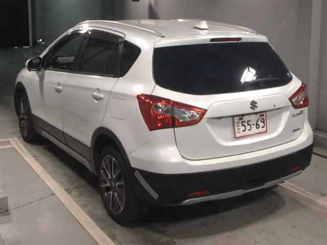 Suzuki SX4 2015 6988129-1
