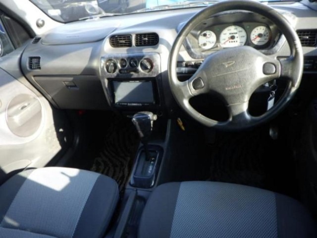 Daihatsu TERIOS KID 2003 7002425-2