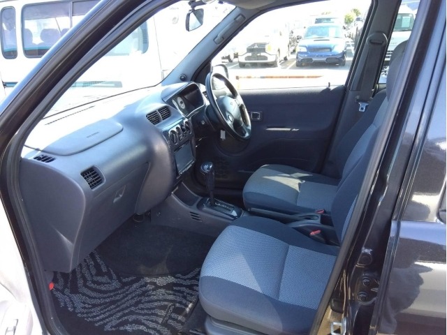 Daihatsu TERIOS KID 2003 7002425-4