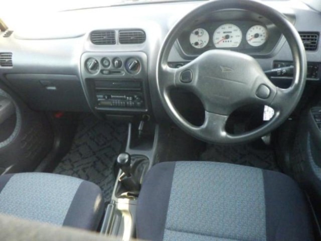 Daihatsu TERIOS KID 2001 7002426-2