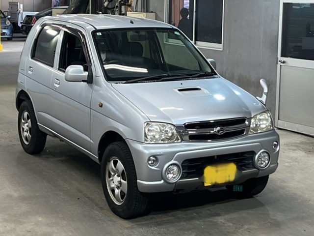 Daihatsu TERIOS KID 2011 7002438-4