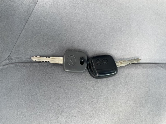 Mazda TITAN 2018 6990736-9