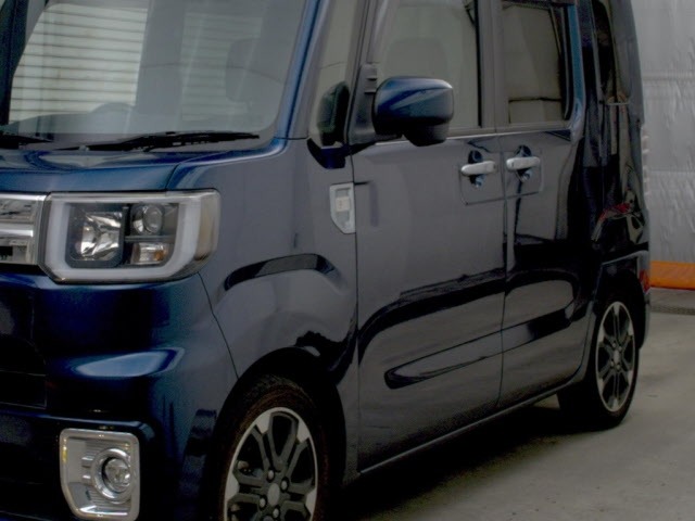 Daihatsu WAKE 2021 6999632-4