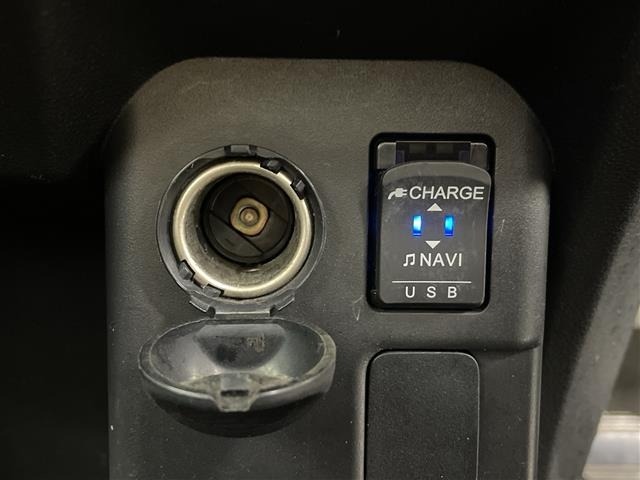 Daihatsu WAKE 2019 6999869-9