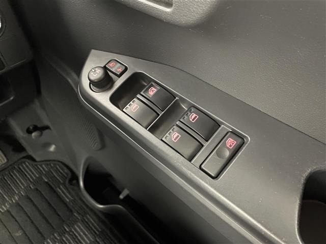 Daihatsu WAKE 2018 6999933-4