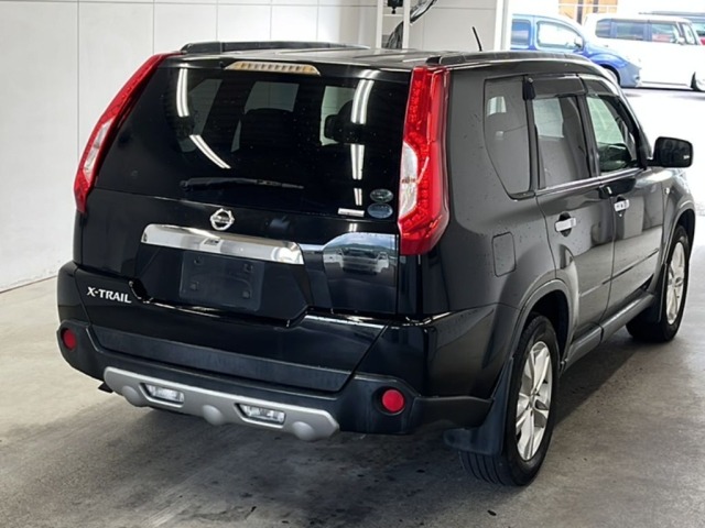 Nissan X-TRAIL 2012 6973552-1